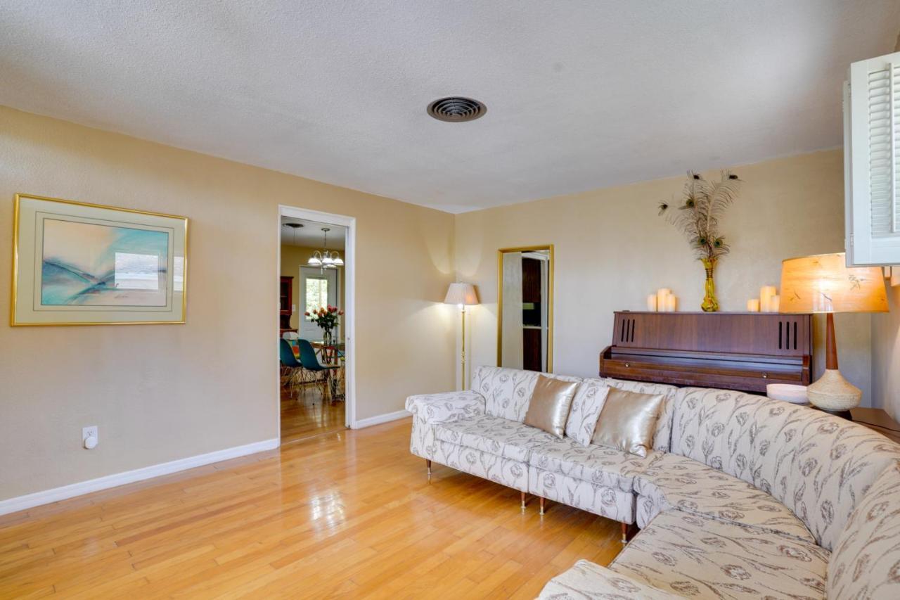 Charming Mid-Century House - Just Steps To Lake! Lakeland Luaran gambar